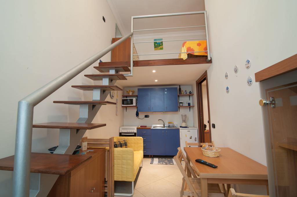La Terra Del Sole Apartment Napoli Ngoại thất bức ảnh